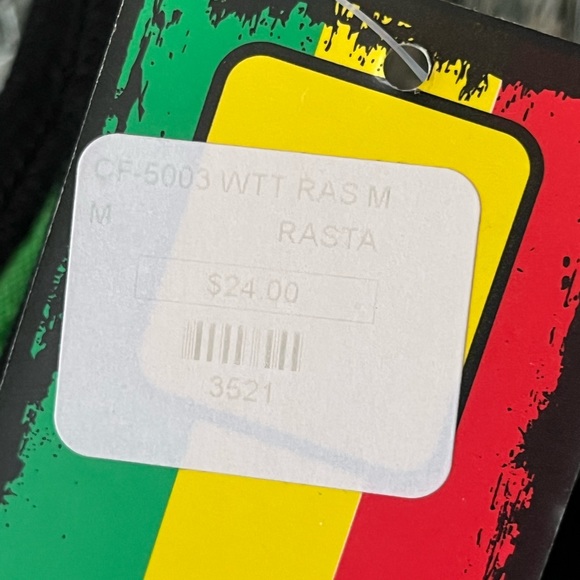 Authentic Bob Marley tank (with tags) from the Bob Marley Museum in Jamaica! - Picture 4 of 4